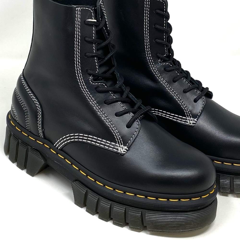 Dr. Martens Audrick  8I Quilted Lux Smooth Black Leather Lady’s Bo… - Picture 8 of 12